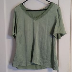 Elie Tahari Green Silk blouse